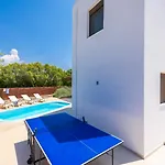 Dias Vila Lakhania