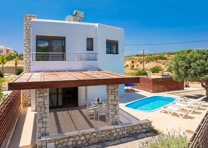 Dias Villa *